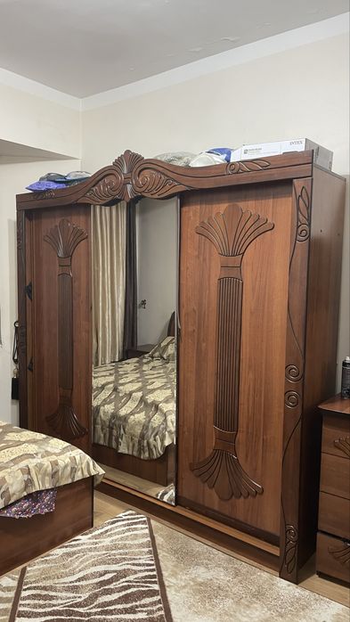 Spalniy mebel sotiladi