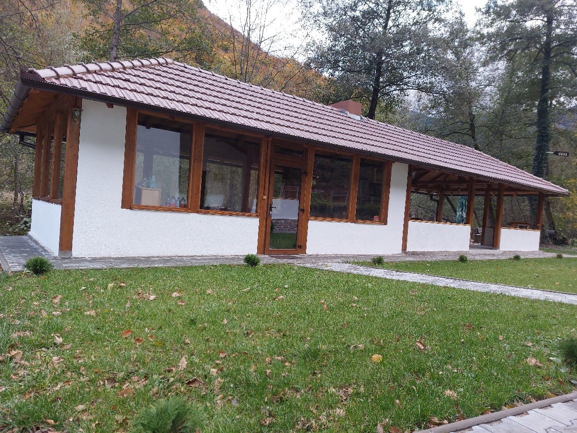 Inchiriez Cabana la munte RÎU MARE RETEZAT