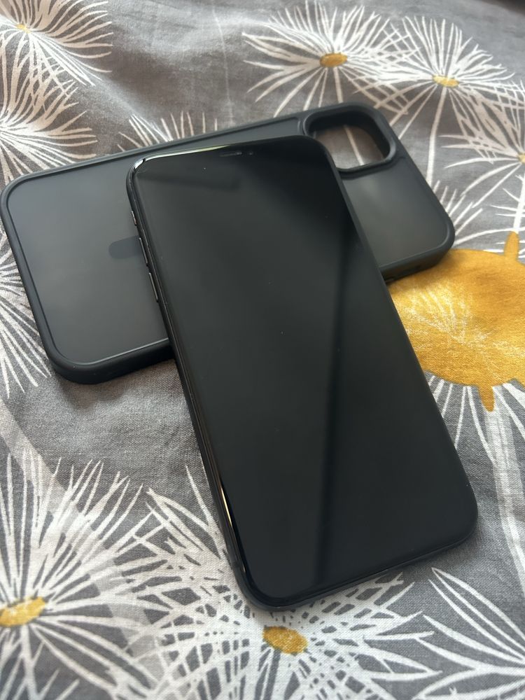 Iphone 11 vand sau schimb plus diferenta