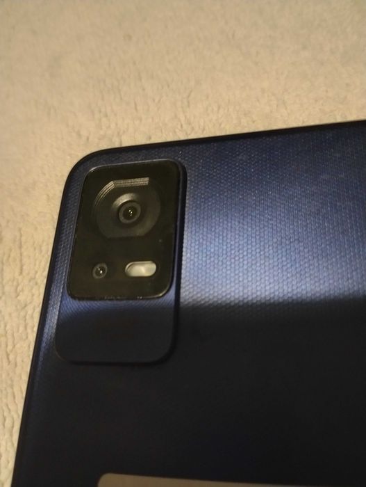 TCL  телефон  6 и   половина ича