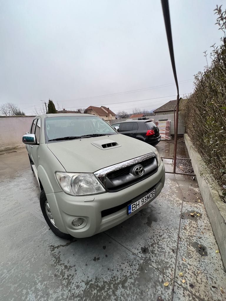 Toyota Hilux 4x4