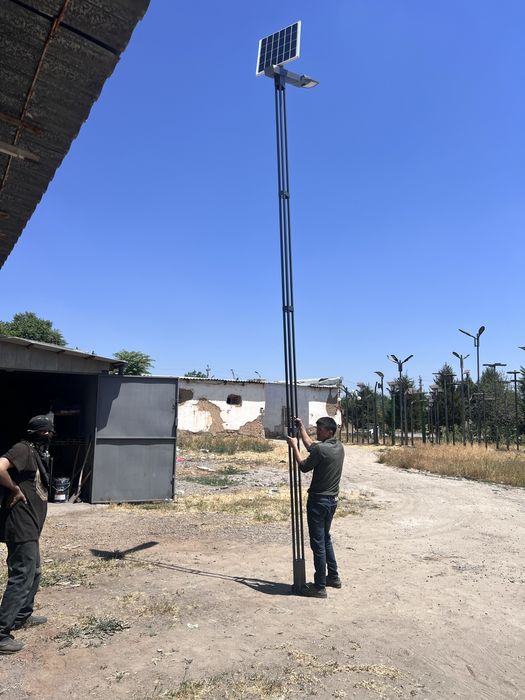 Светильник на солнечный батарее 100ват