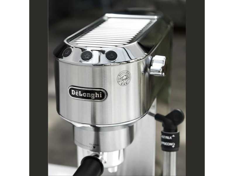 Кафе Машина за Професионално Еспресо у Дома DeLonghi Dedica EC685