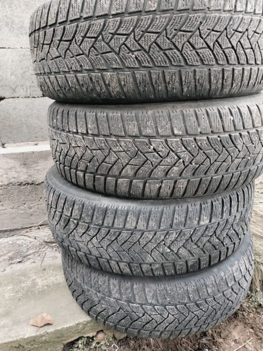 Шины зимние 205 /60 R16
