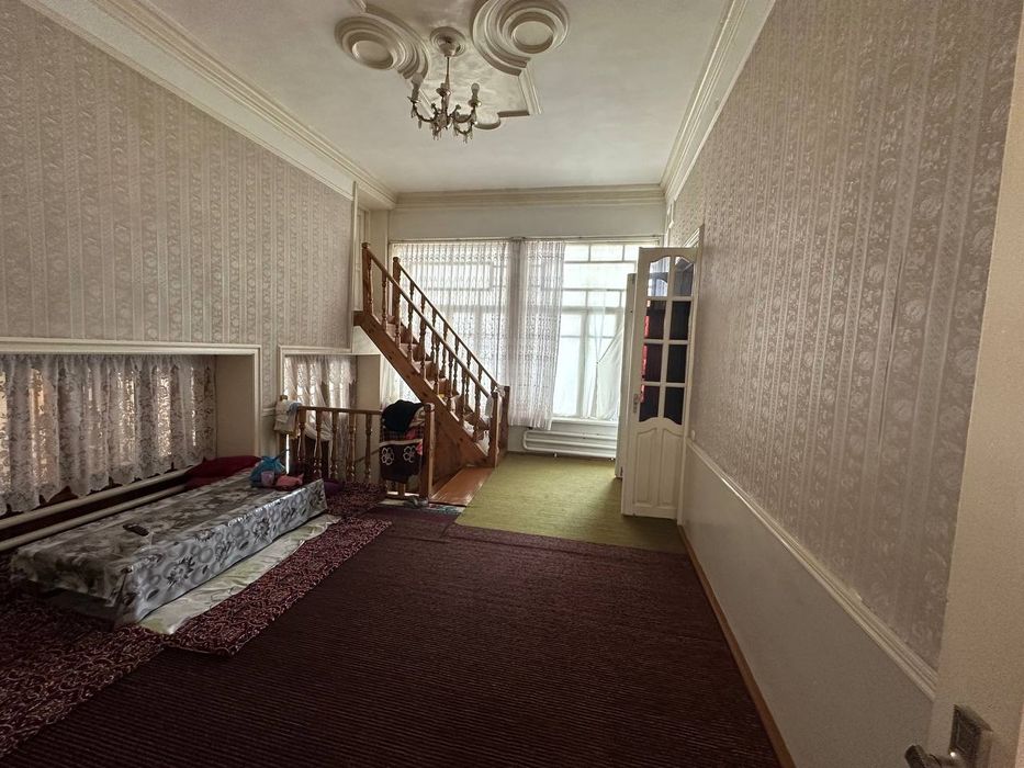 Shayxontohurda uchastka sotiladi surochni 6 sotix