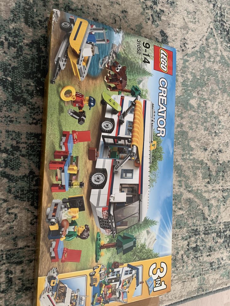 Lego creator 3 in 1