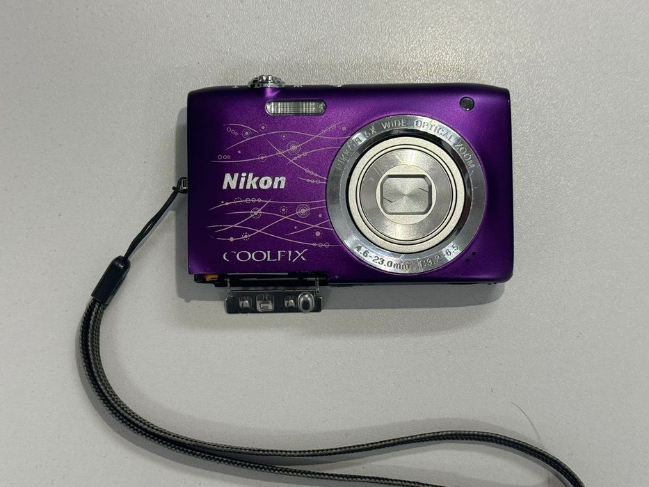 Фото апарат Nicon Coolpix S2800