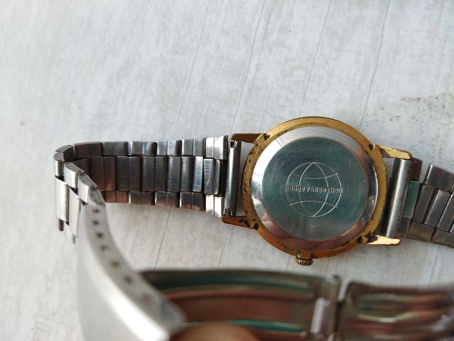 Будилници, ръчни бутикови часовници