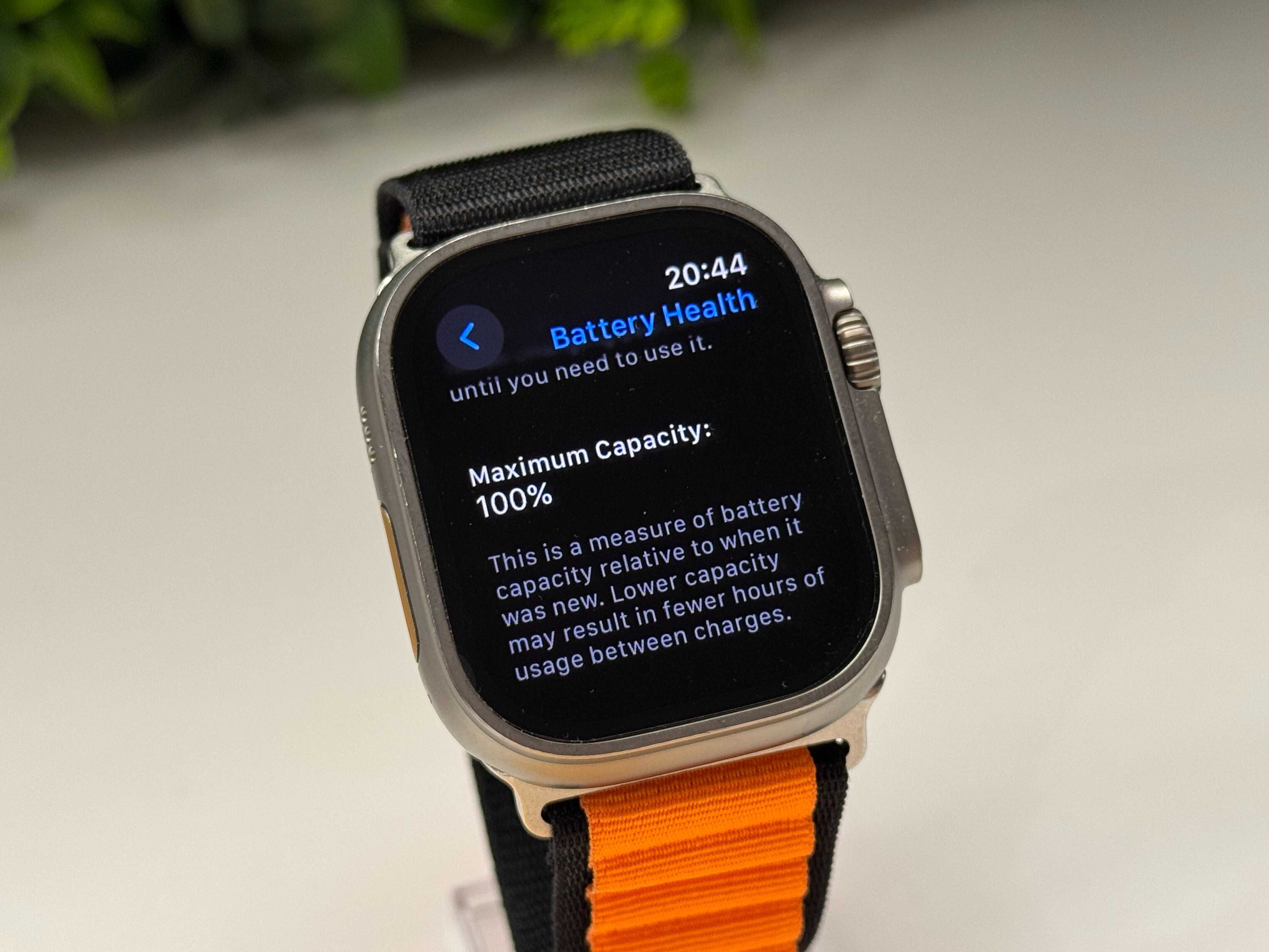Apple Watch Ultra 2 Titanium