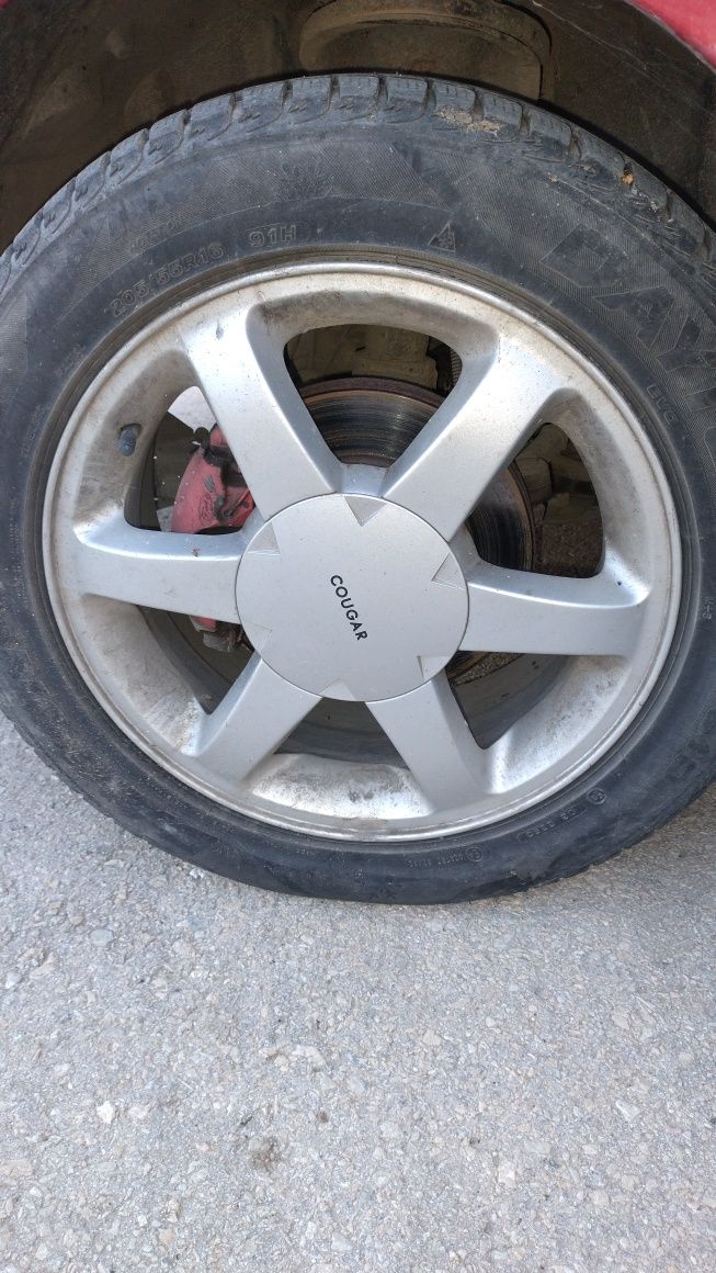 Продавам Ford Cougar