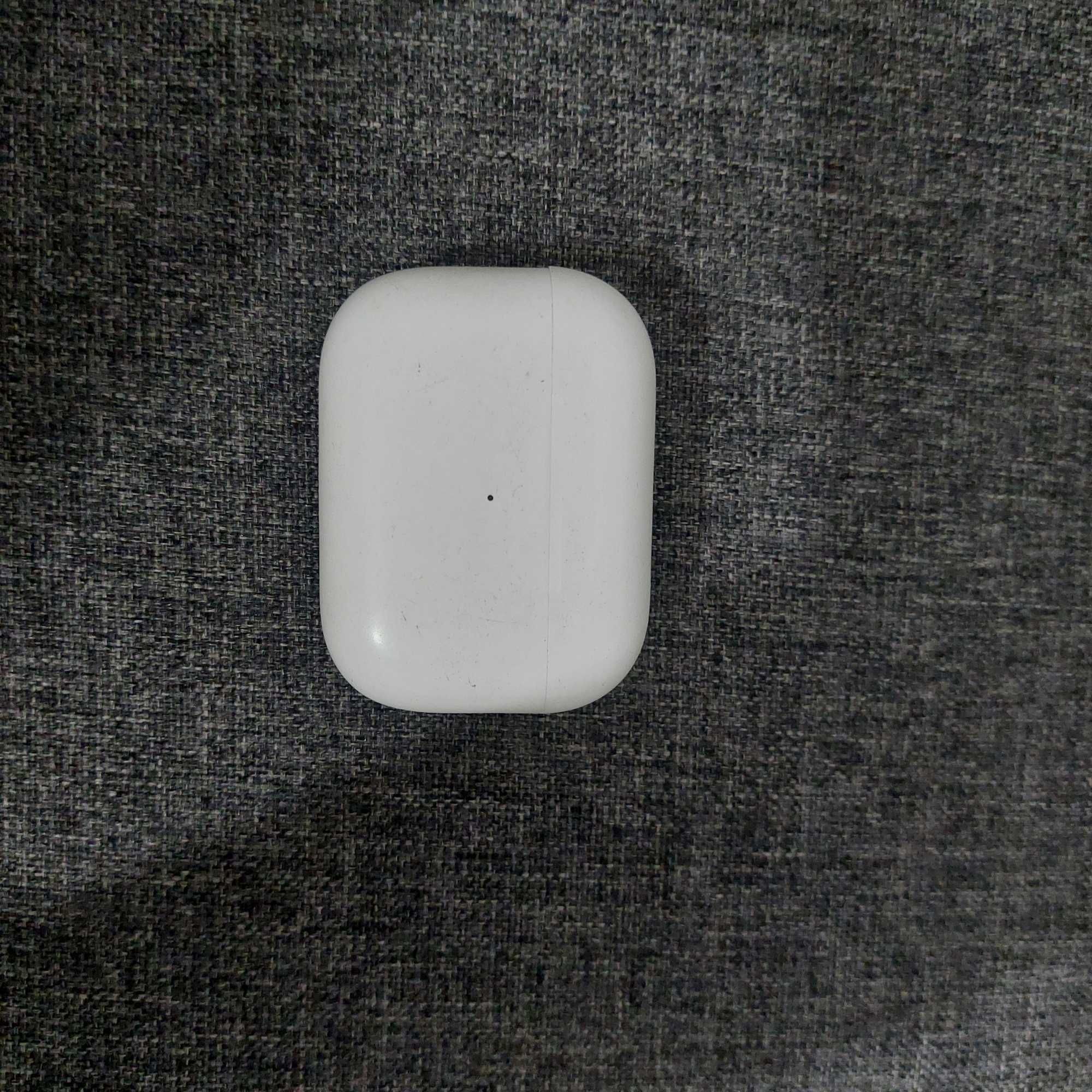 Casti Audio Apple Airpods Pro 2 + incarcator