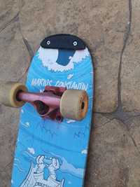Placa skateboard freestyle