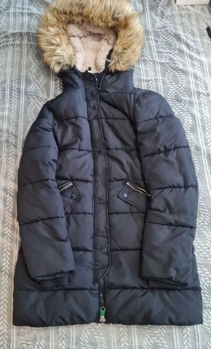 Зимно яке bershka XS размер