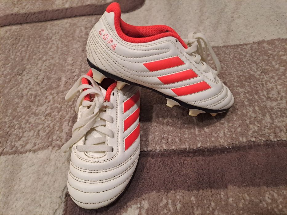 Бутонки / футболни обувки 281/2 Adidas