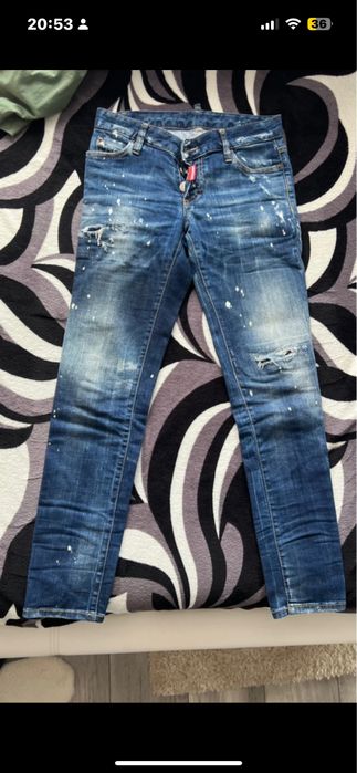 Blugi Dsquared2 Pentru femei  marime 38