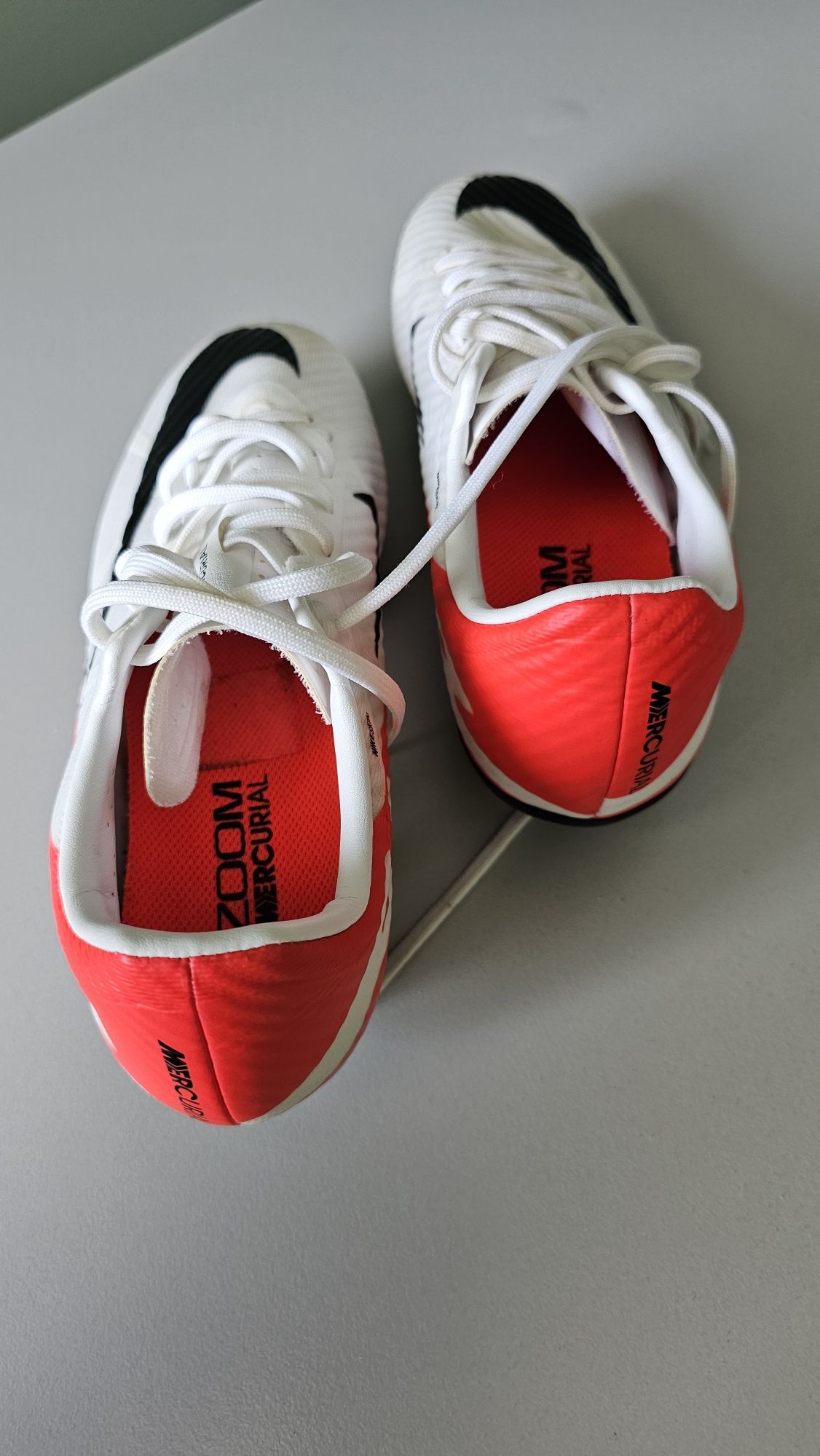 Футболни обувки  Nike
