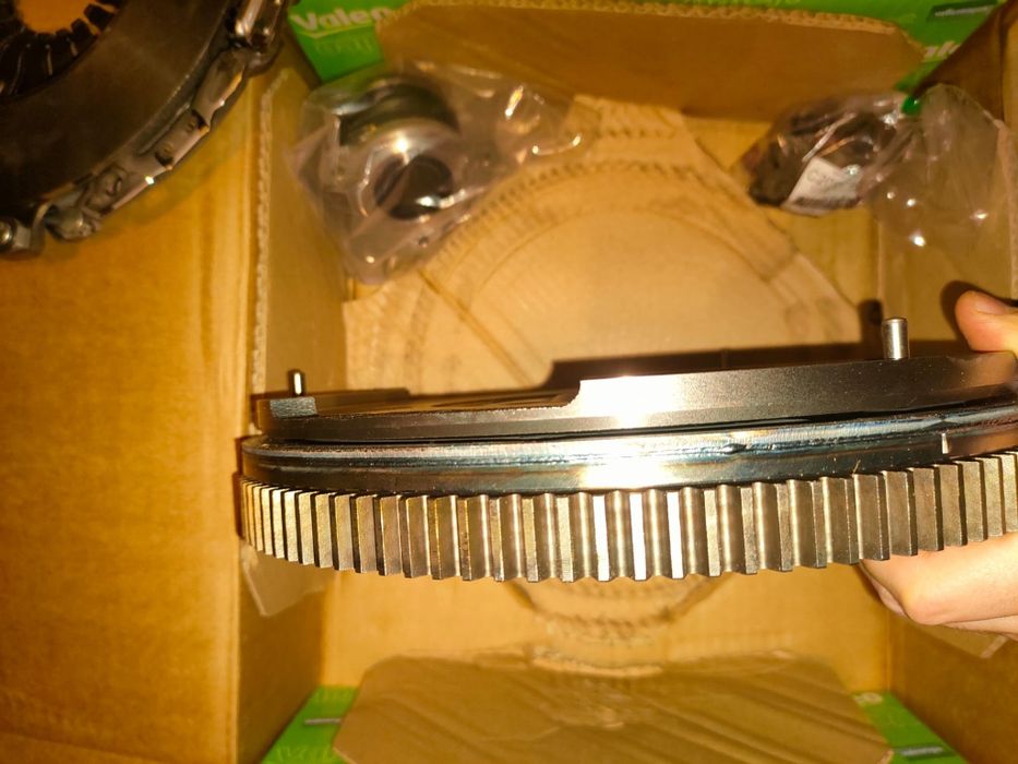 Ambreiaj cu volanta masa dubla Chevrolet Captiva Opel Antara 837441