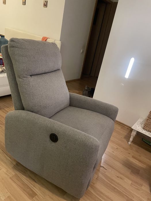 Fotoliu jisk gri deschis
