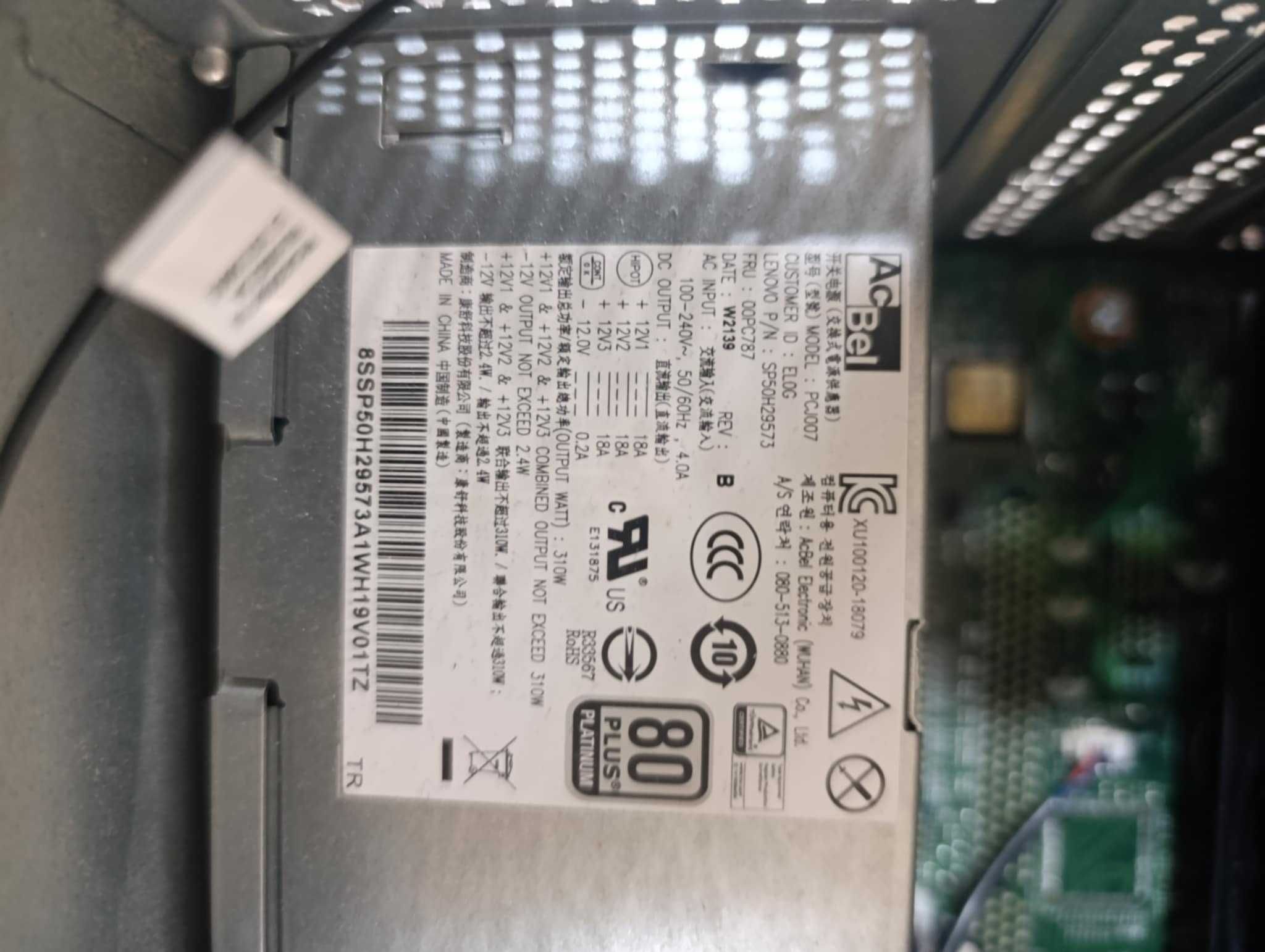 Gaming Computer LENOVO (PC)