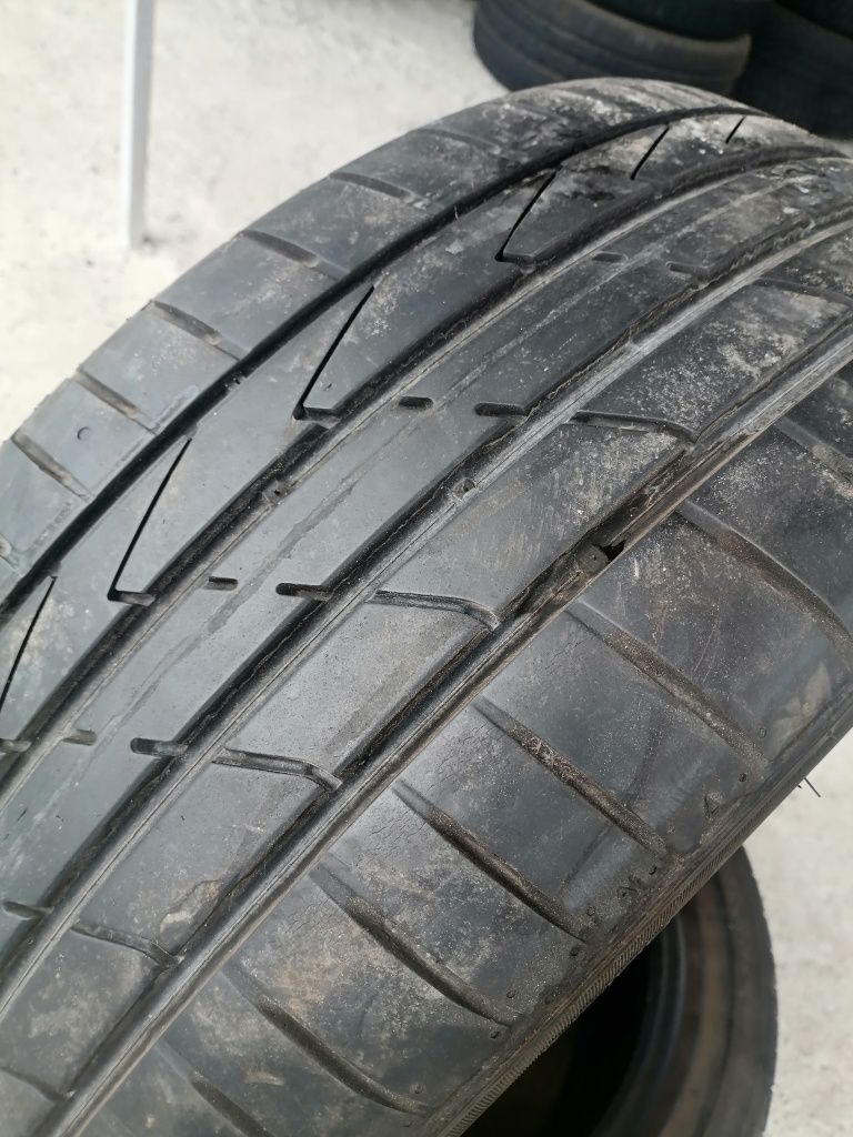 225 50 R 18 95W HANKOOK ДОТ 4918