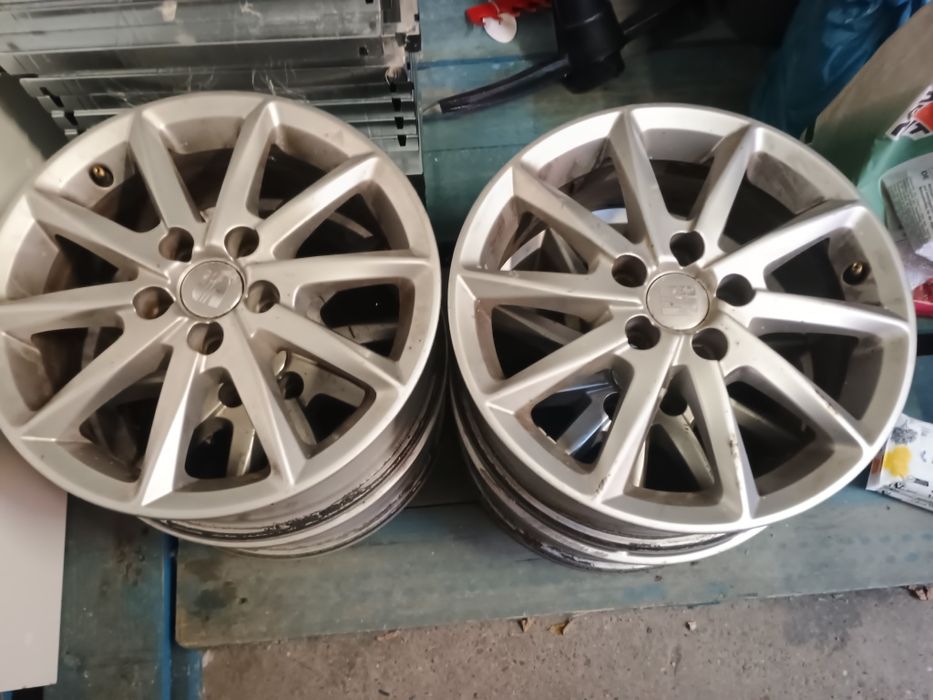 Set 4 jante aliaj 15" – 6Jx15 ET45 – 5x112 – 600 lei (Roman)