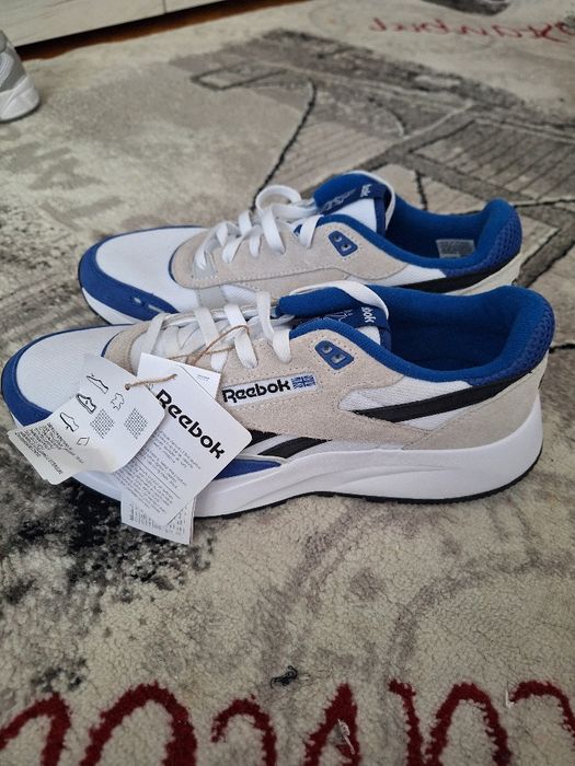 Reebok nou 44 insertii piele