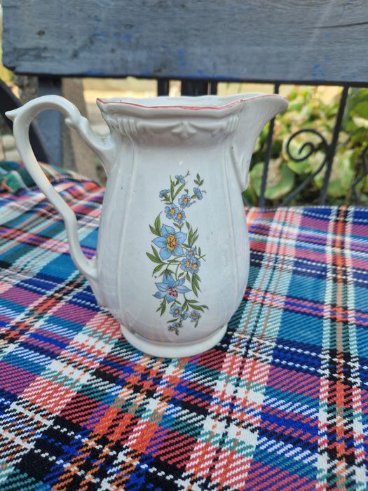 Стар порцелан,от Соца