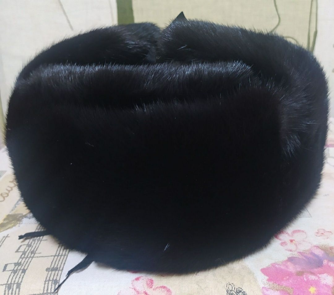 Норку шапку продам