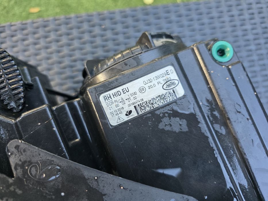 Vand far led  dreapta faruri  range rover evoque