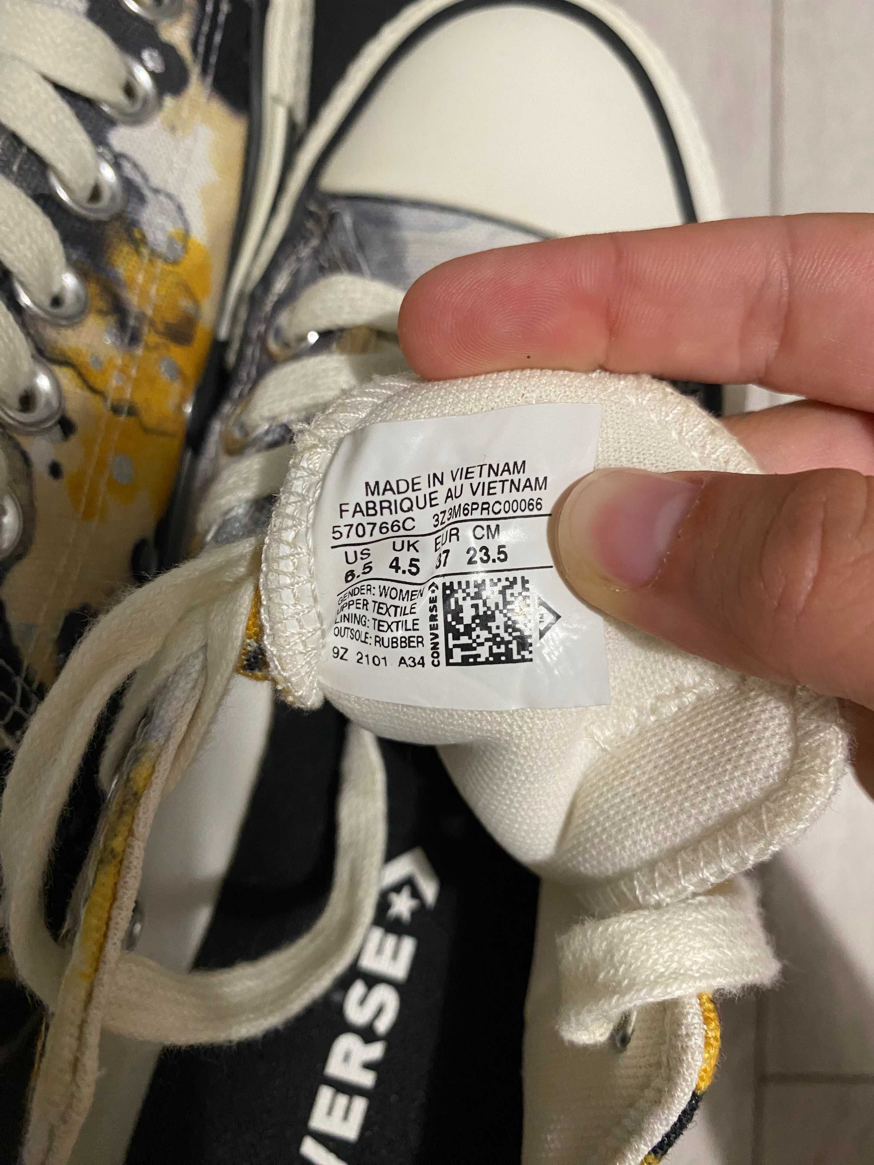 Обувки "Converse"