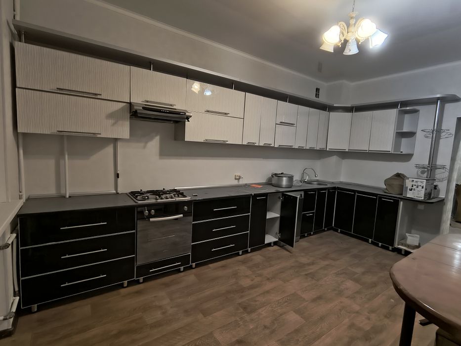 Кухонная гарнитура