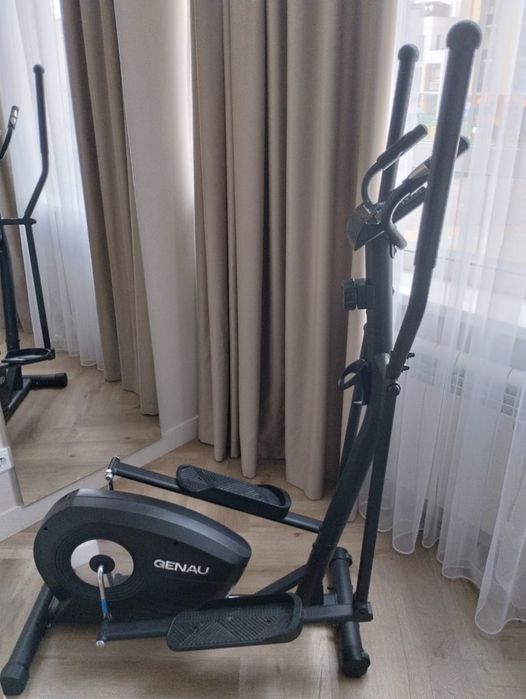 Эллиптический тренажёр Genau