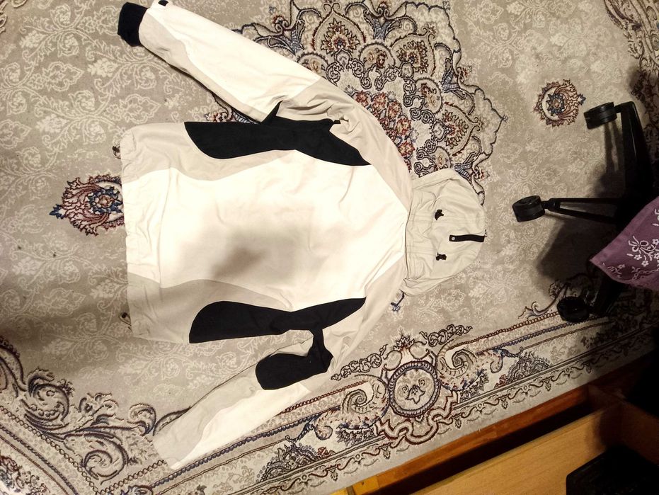 Румынская куртка штормовка