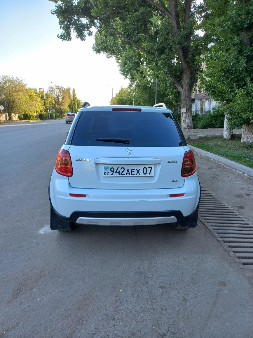 Продам zusuki sx4