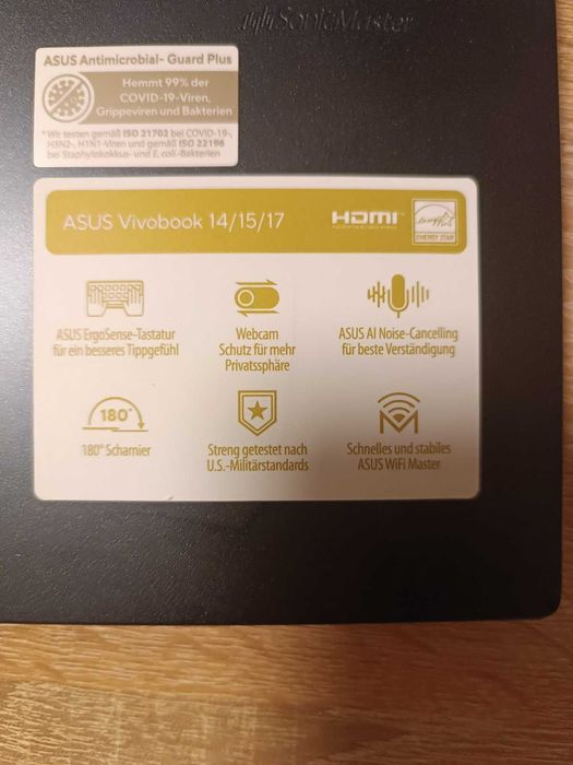 Лаптоп Асус Vivobook 17" Intel i3 12поколение,  16GB Ram неизползван