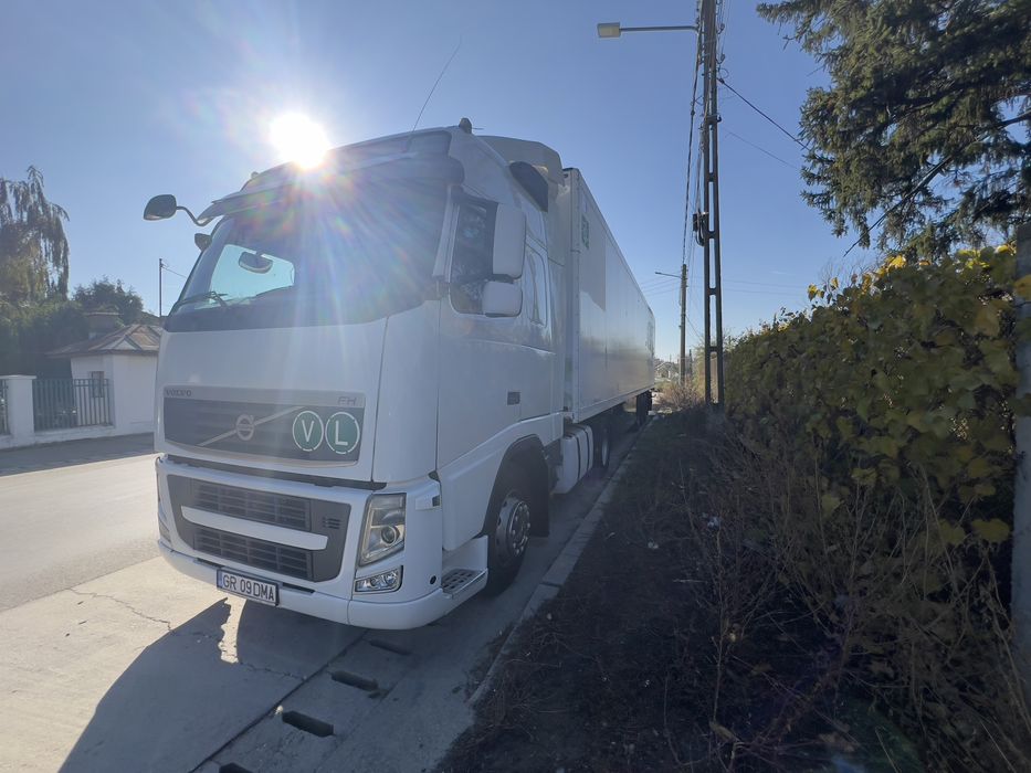 Volvo FH13  Ansamblu+ semiremorca schmitz frigorigica