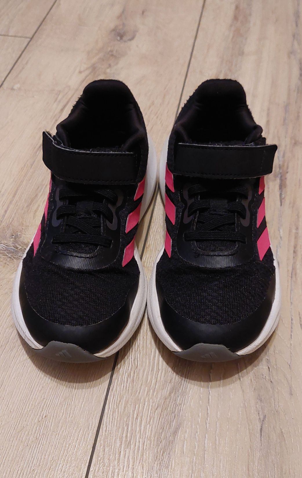 Детски маратонки Adidas - 33 размер