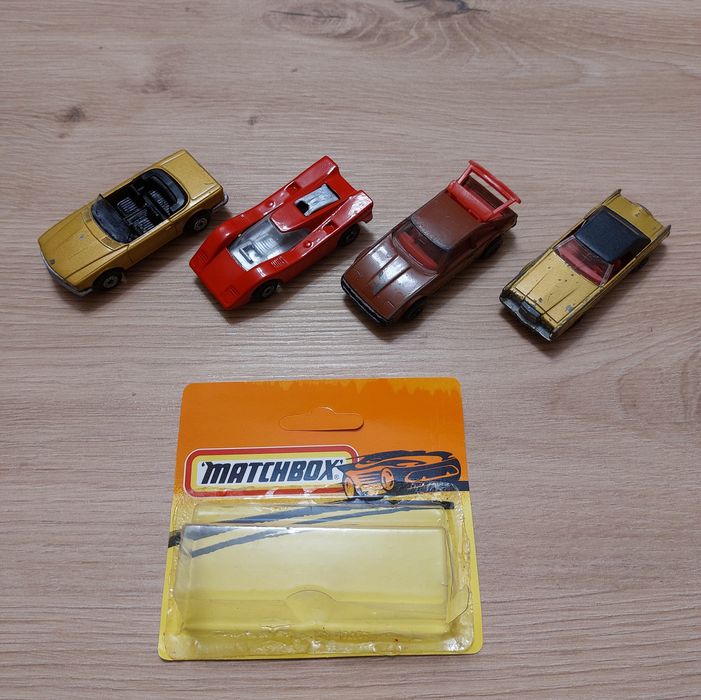Лот колички Мачбокс / matchbox made in Bulgaria
