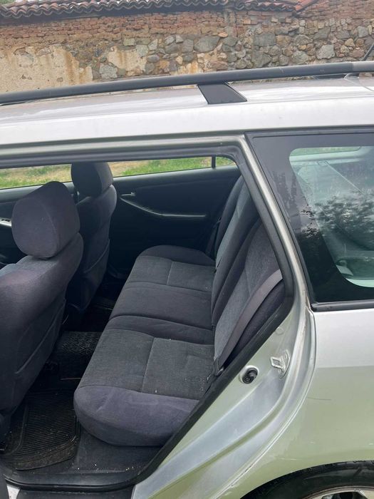 На части Toyota Korolla 2002 дизел комби