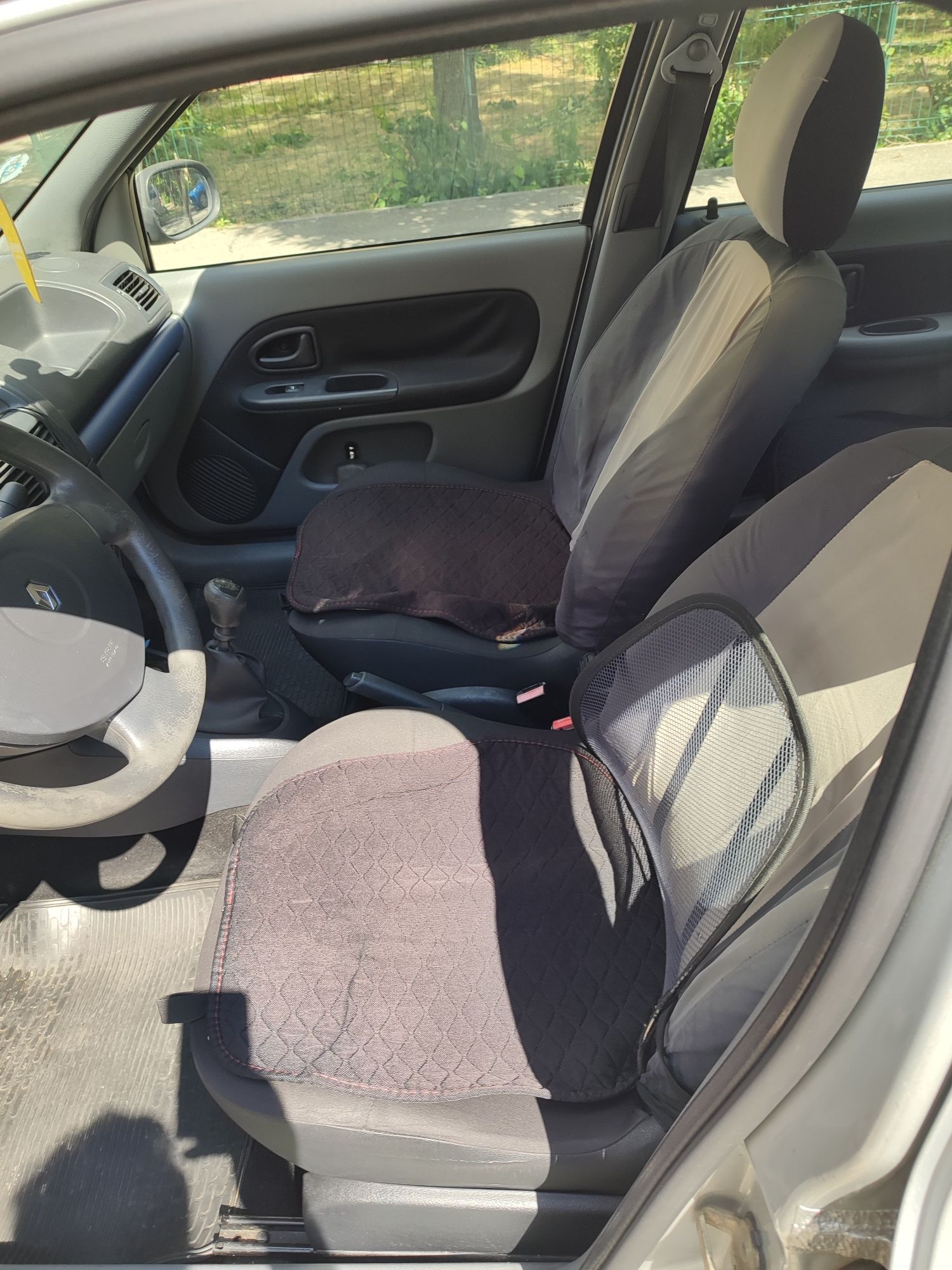 Vând Renault Clio diesel 93000 km!