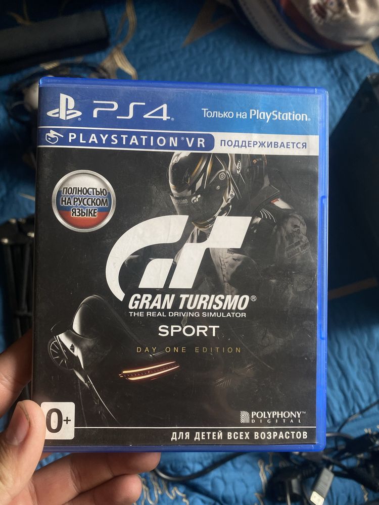 Продам диск на ps4 gran turismo sport