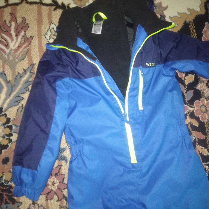 Combinezon Decathlon marime 5-6 ani