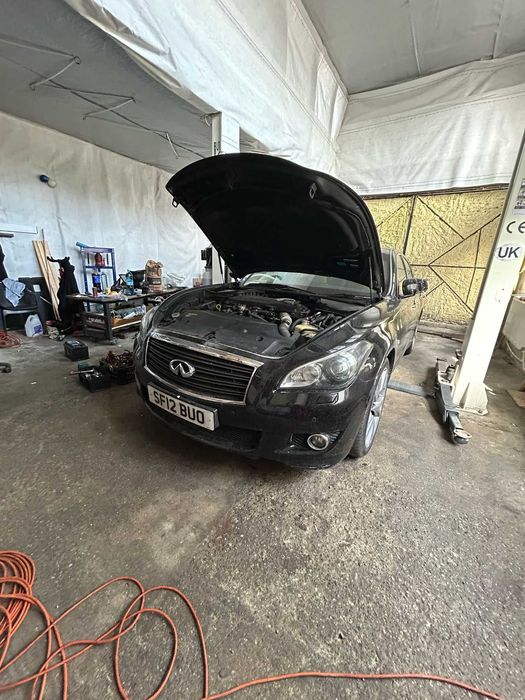Infiniti M30Ds Fara Motor*