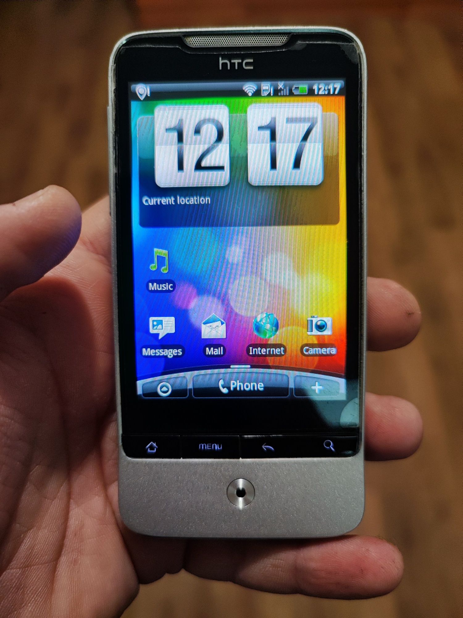 HTC Legend отличен с оригинални слушалки