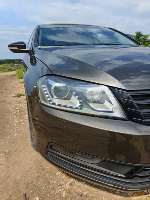 Volkswagen passat an 2012 B7