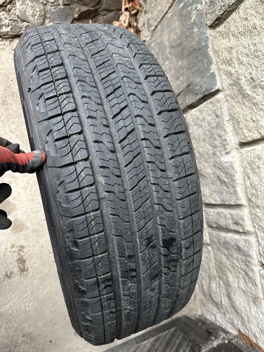 Гума Goodyear wrangler territory ht 255/55r20 dot 23 та края