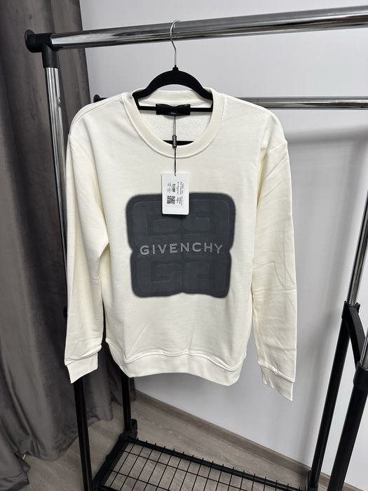 Bluza GIVENCHY super calitate