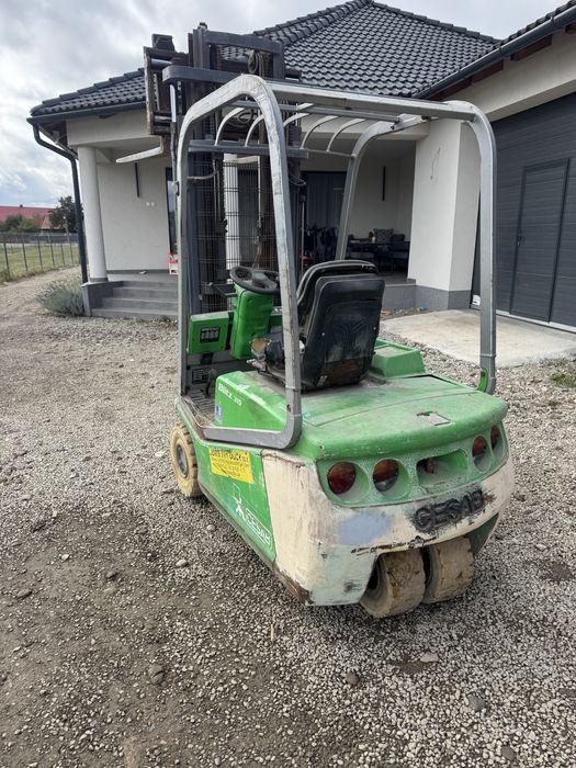 Stivuitor cesab electric