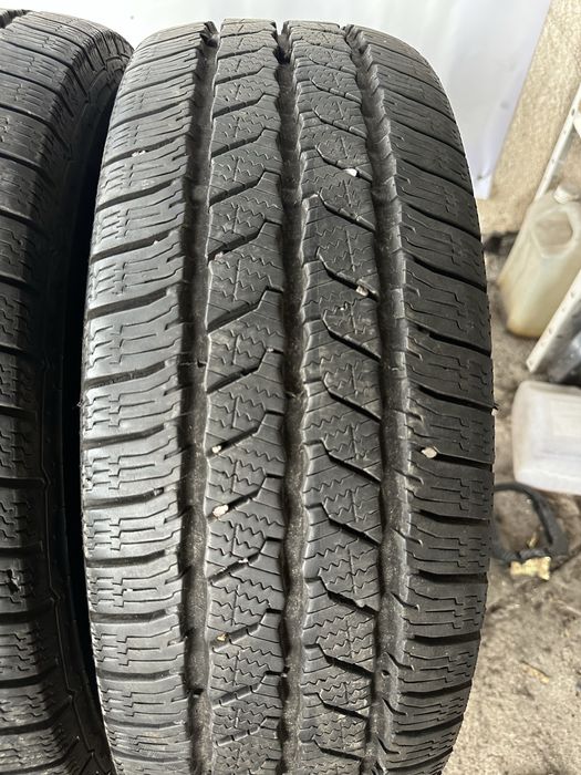 215/70/15c за бус Continental дот21
