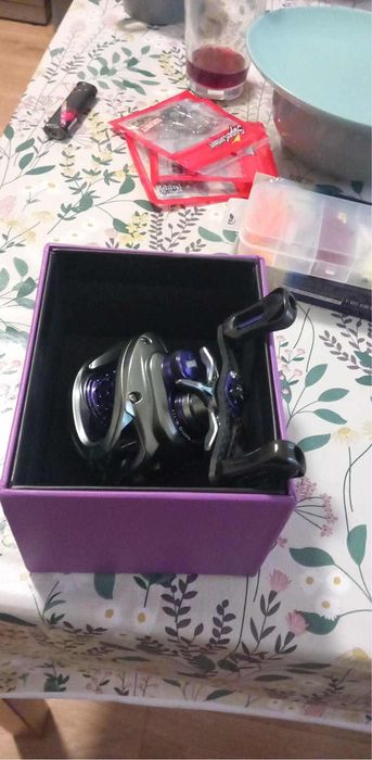 Se vinde lanseta spinning